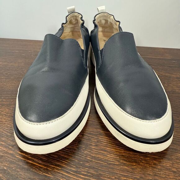 Vaneli Sport Quin Women’s navy nappa blue white slip on shoe size 7M - Picture 7 of 8